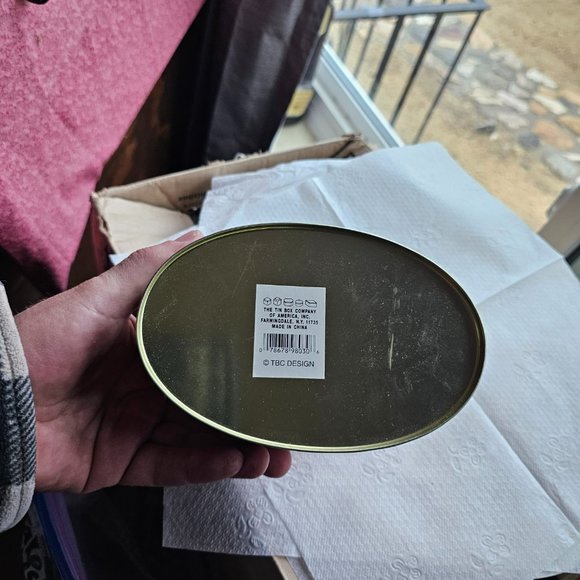 Easter bunny tin display can cany storage - Picture 5 of 5